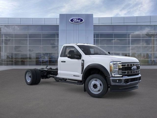 New 2026 Oxford White Ford F-550® XL image 7