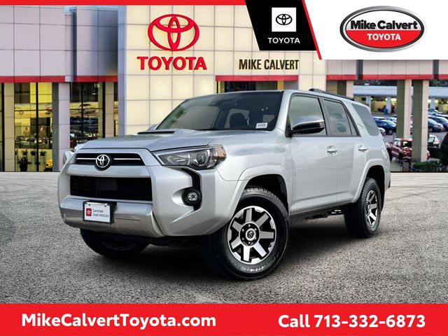 Classic Silver Metallic 2023 Toyota 4Runner SUV / Crossover Four-Wheel Drive 5-Speed Automatic