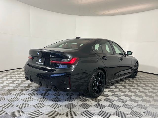 New 2026 Black BMW 330i xDrive image 7
