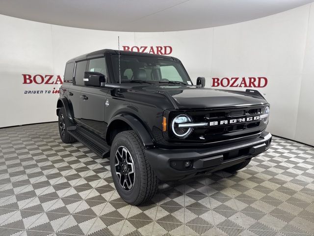 2025 Shadow Black Ford Bronco Outer Banks 4X4 SUV