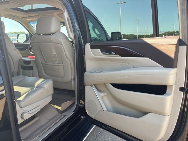 Used 2016 Cadillac Escalade ESV SUV