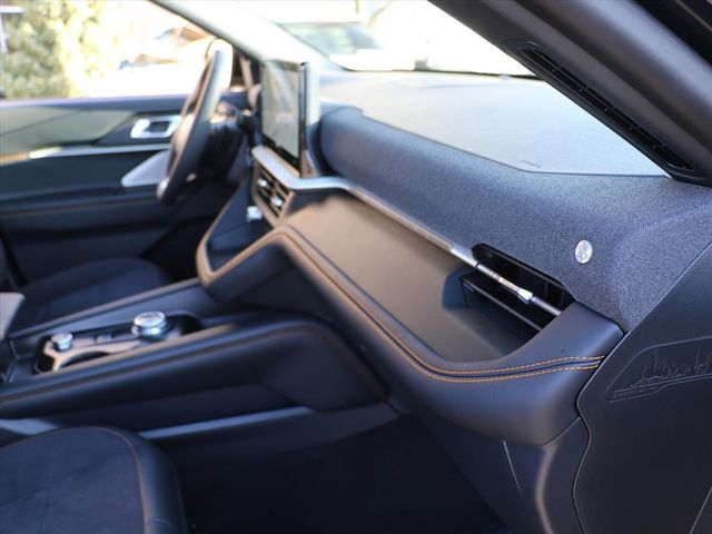 2026 Ford Explorer Tremor - Photo 10