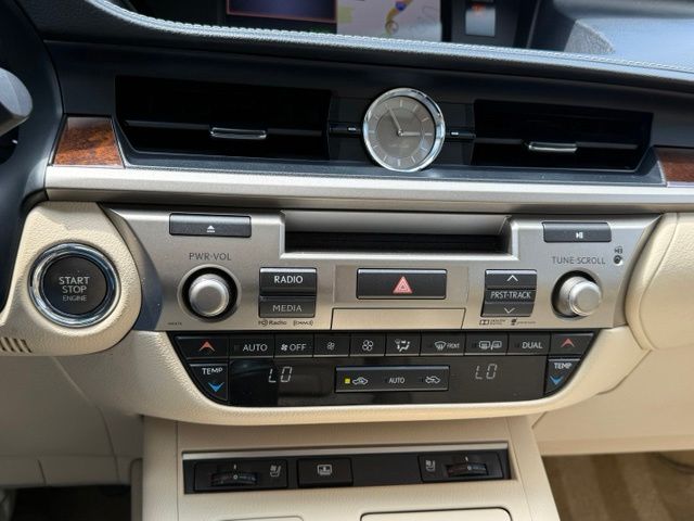 Used 2015 Lexus ES Sedan