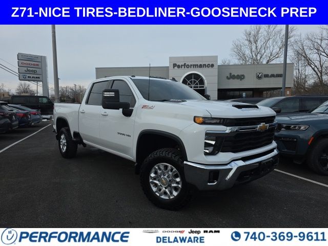 2024 Chevrolet Silverado 3500HD LT Crew Cab 4WD