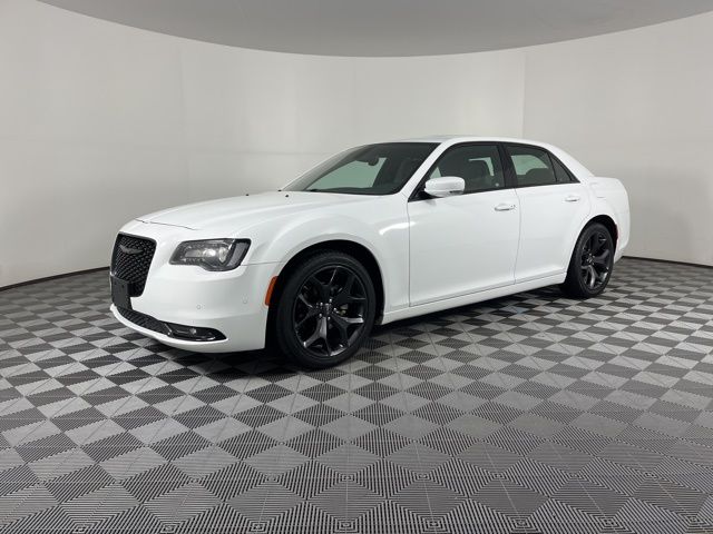 2023 Chrysler 300 S 5