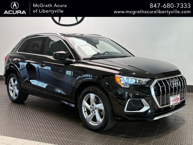 Black Metallic 2020 Audi Q3 quattro Premium 45 TFSI SUV / Crossover All-Wheel Drive 8-Speed Automatic