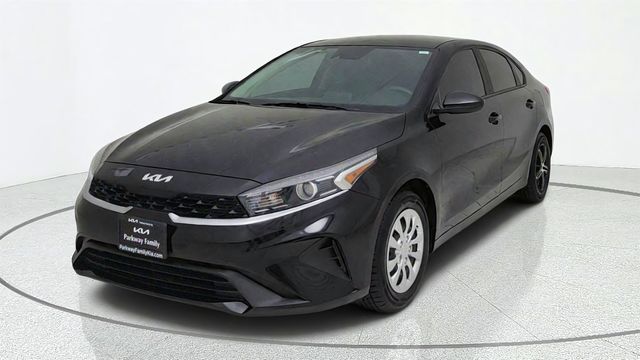 2024 Kia Forte LX FWD