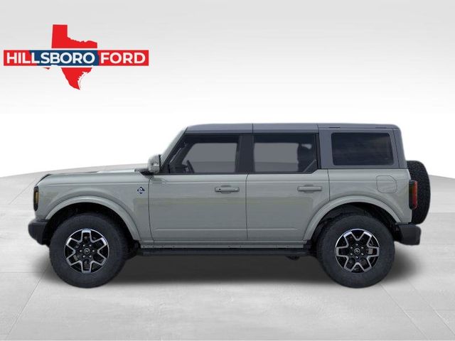 2024 Ford Bronco Outer Banks 3