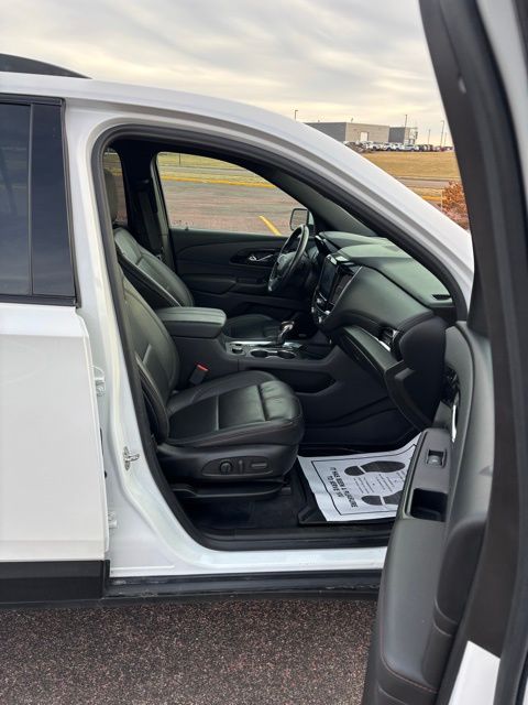 2022 Chevrolet Traverse RS