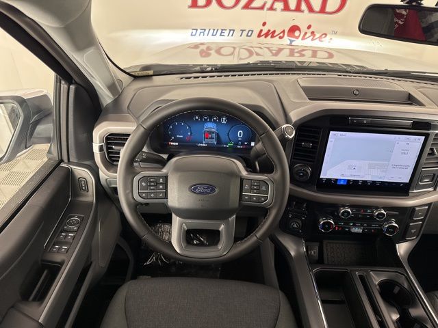 2025 Oxford White Ford F-150 XLT 4X4 Truck