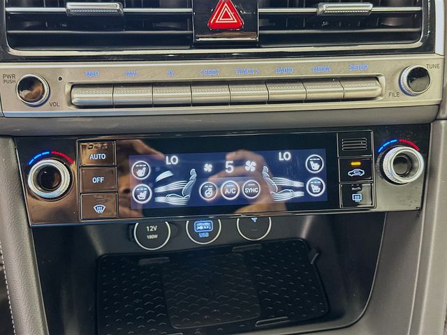 Thumbnail: 2026 Genesis G70 - 16