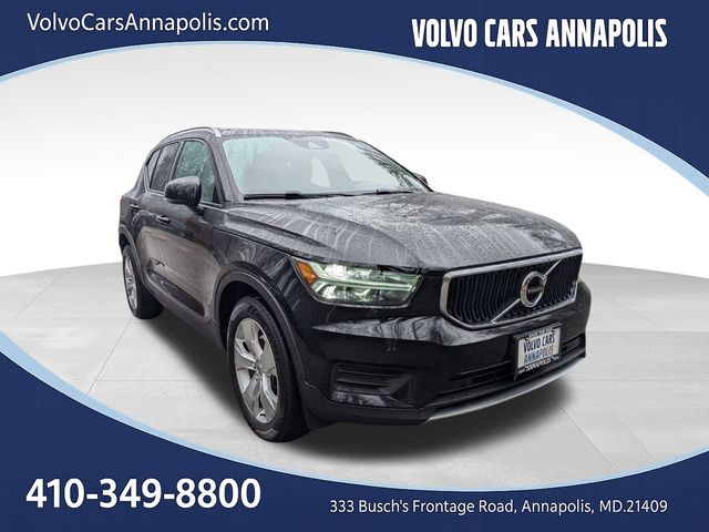 2020 Volvo XC40 T4 Momentum FWD