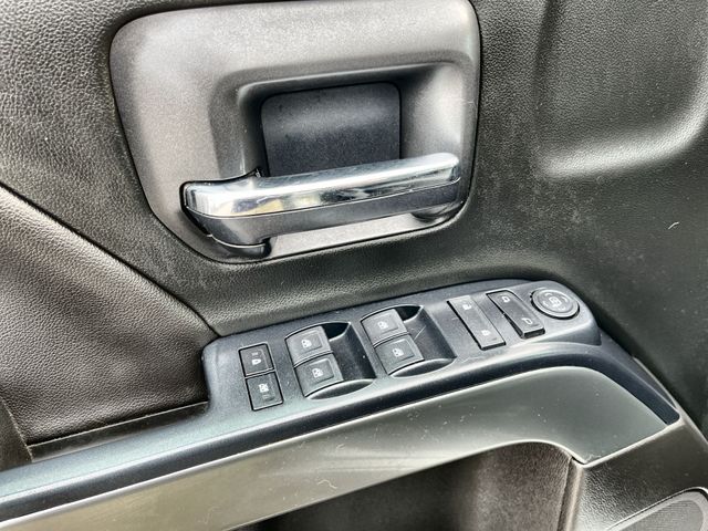 Used 2018 Silver Chevrolet LT image 16