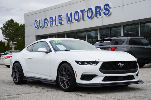 2024 Ford Mustang EcoBoost Fastback RWD