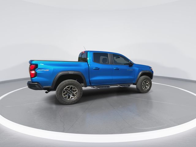 Used 2024 Blue Chevrolet ZR2 image 3