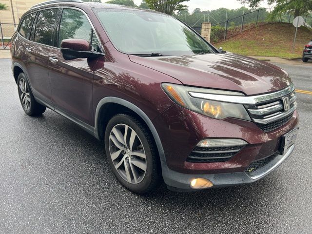 2017 Honda Pilot Touring photo