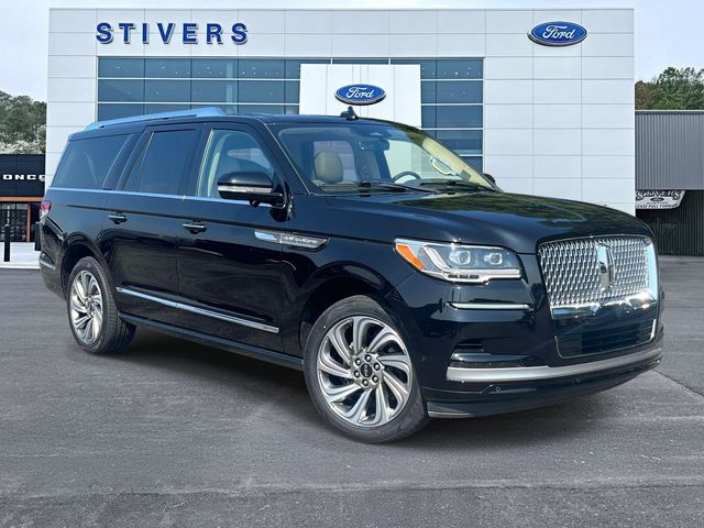 2022 Lincoln Navigator L Reserve 4WD