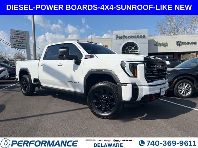 Summit White 2025 GMC Sierra 2500HD AT4 Crew Cab 4WD Pickup Truck Four-Wheel Drive Automatic