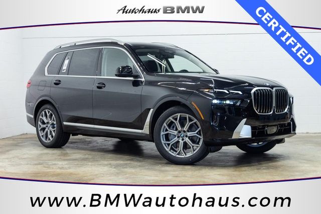 2026 BMW X7 Negro (Black Sapphire Metallic) SUV/Crossover Tracción en las cuatro ruedas 8 velocidades Automática