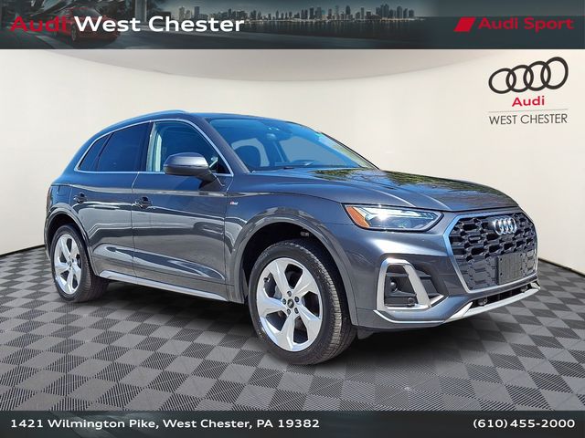 Daytona Gray Pearl 2023 Audi Q5 quattro Premium Plus S Line 45 TFSI SUV / Crossover All-Wheel Drive 7-Speed Automatic
