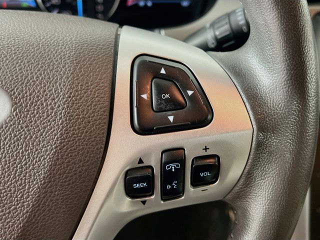 Used 2014 White Ford SEL image 32