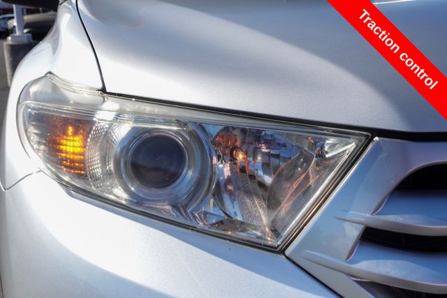 used 2012 Toyota Highlander car, priced at $9,800
