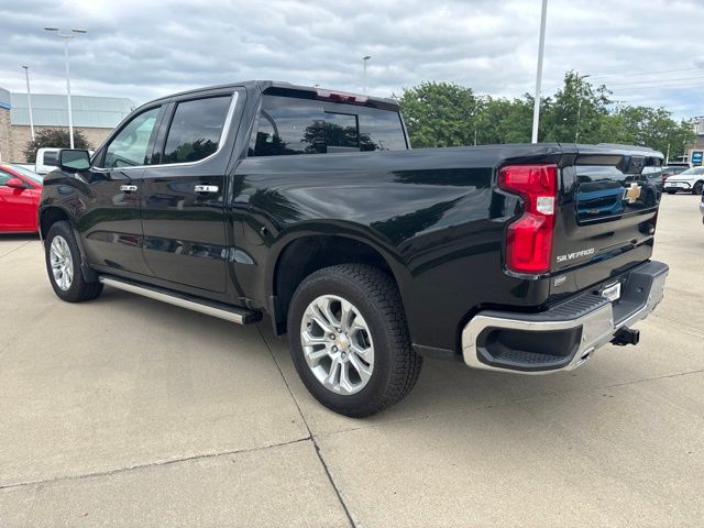 2025 Chevrolet Silverado 1500 LTZ - Photo 42