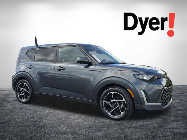 Gravity Gray 2023 Kia Soul SUV / Crossover Front-Wheel Drive Continuously Variable Transmission