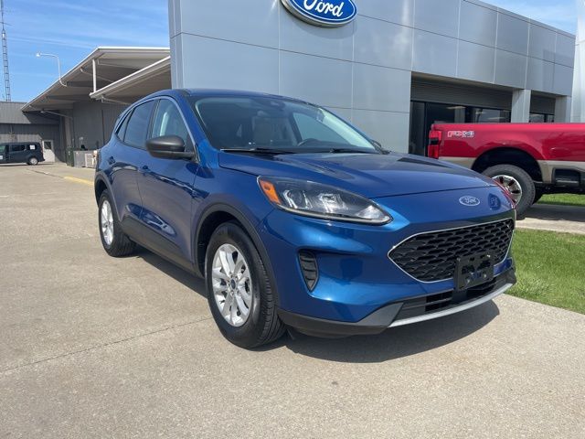 Blue Metallic 2022 Ford Escape Hybrid SE FWD SUV / Crossover Front-Wheel Drive Continuously Variable Transmission