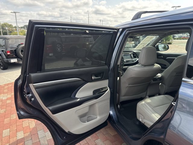 Used 2018 Toyota Highlander Hybrid SUV