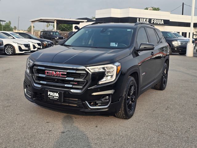 View vehicle photo 2