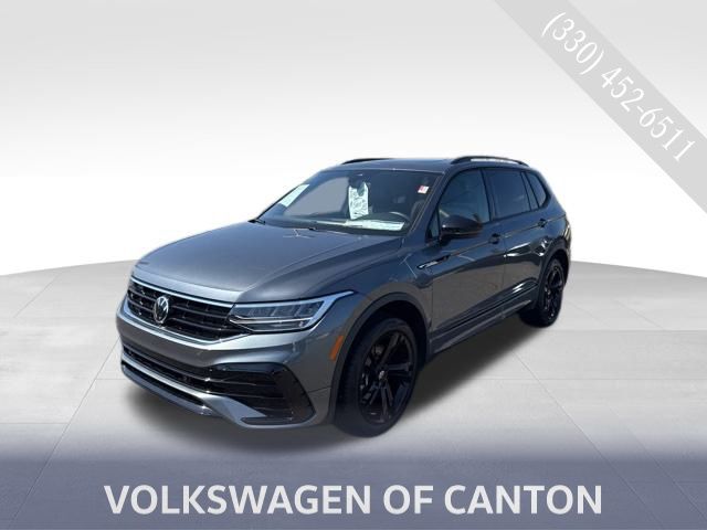 2024 Volkswagen Tiguan 2.0T SE R-Line Black photo