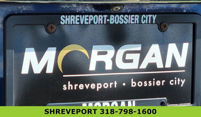 Silver Ice Metallic 2016 Chevrolet Silverado 2500HD LTZ Crew Cab 4WD Pickup Truck Four-Wheel Drive 6-Speed Automatic Overdrive