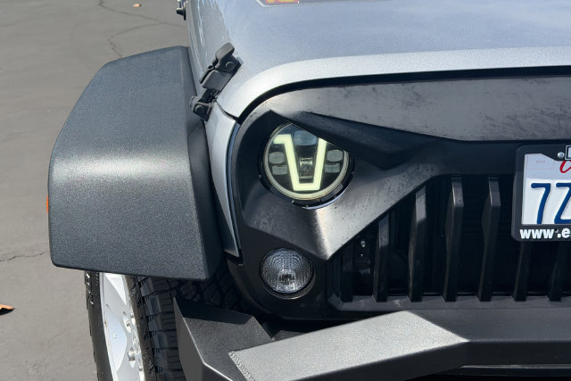 Used 2017 Jeep Wrangler SUV
