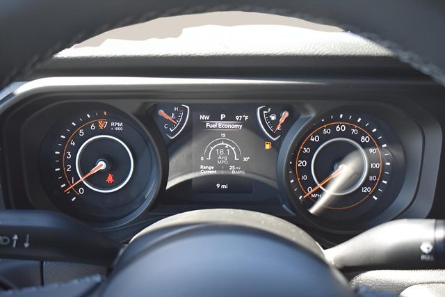 New Car 2025 Jeep Gladiator  Sport S For Sale Under $40,000 In Austin, Texas