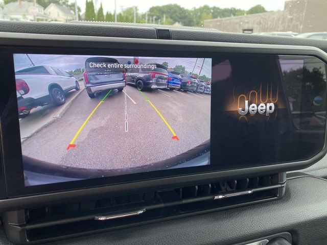Used 2024 Jeep Wrangler SUV