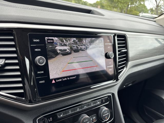 2021 Volkswagen Atlas - $24,290
