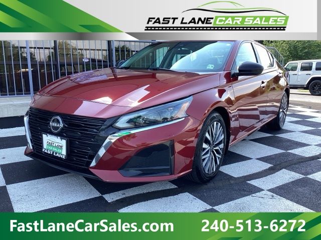 Red (Scarlet Ember) 2024 Nissan Altima Sedan Front-Wheel Drive Continuously Variable Transmission