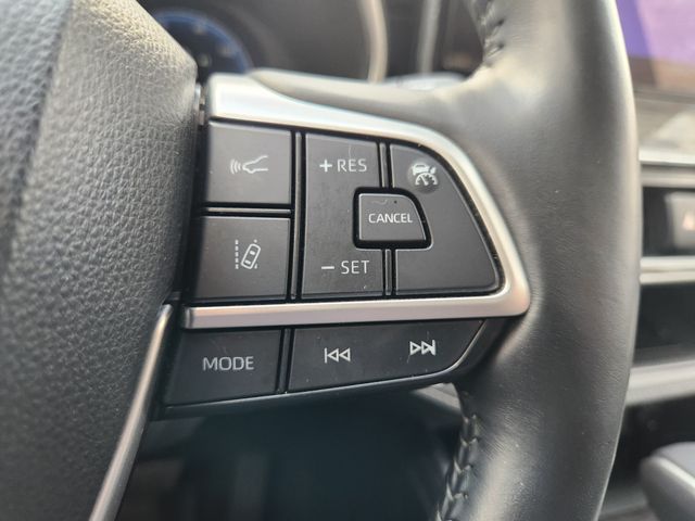 2024 Toyota Highlander Platinum  at Toyota of Victoria