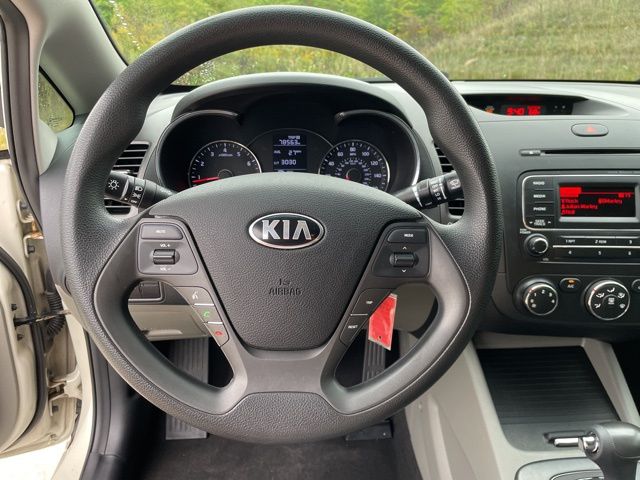 2015 Kia Forte LX 12