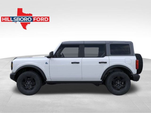 2024 Ford Bronco Black Diamond 3