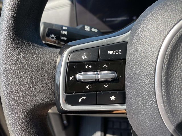 Used 2026 Kia Carnival Van