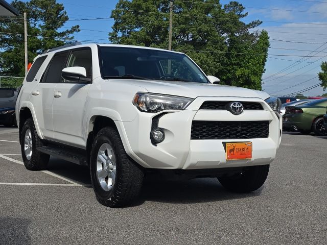 2017 Toyota 4Runner SR5:169086A