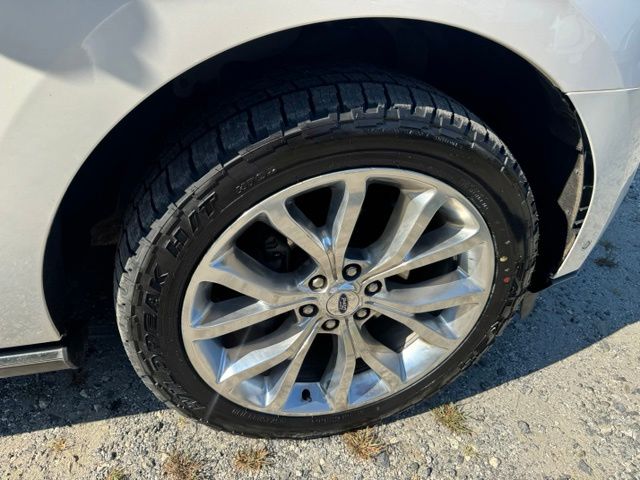 Used 2019 White Ford Limited image 11