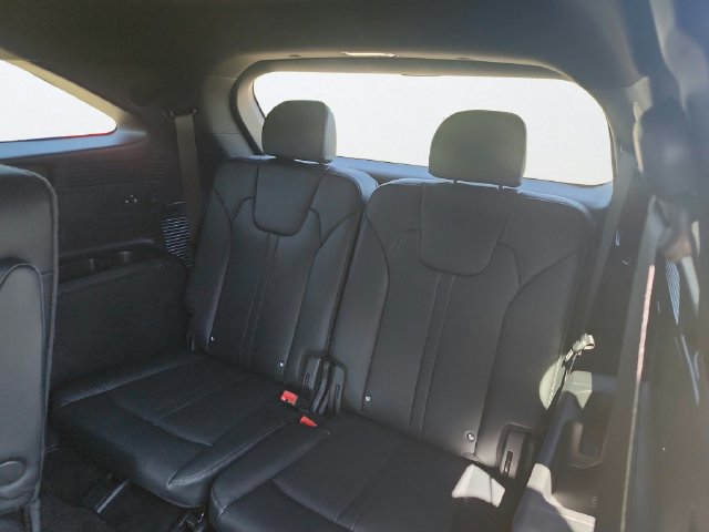 Used 2026 Kia Sorento Plug-In Hybrid SUV
