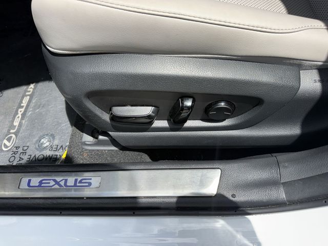 2024 Lexus UX - $34,898
