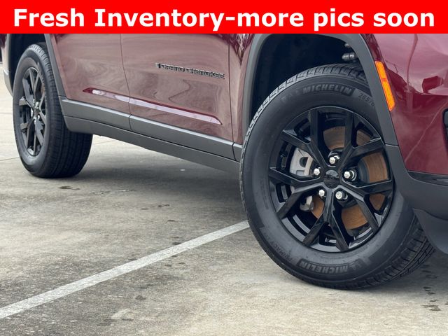 2025 Jeep Grand Cherokee L Altitude X Red at Mac Haik CDJR North Houston
