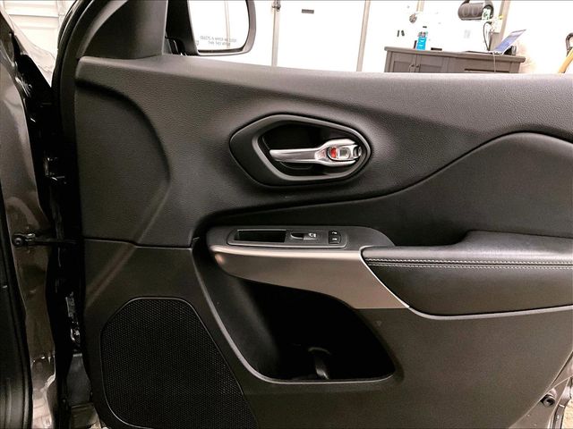 2019 Jeep Cherokee Limited Gray at Carlisle Cadillac Buick GMC