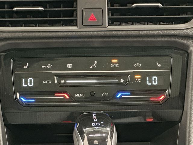2026 Volkswagen Taos 1.5T SE Black Black at Subaru and VW of Moon Township