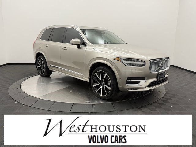 Bright Dusk Metallic 2023 Volvo XC90 B6 Plus Bright Theme 6-Passenger AWD SUV / Crossover All-Wheel Drive Automatic